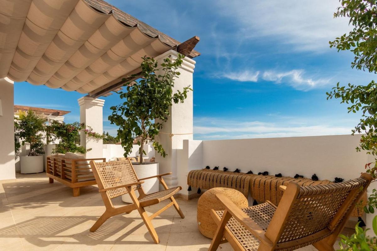 Apartamento Penthouse With Sea View, Gym & Pool In Puerto Banus Marbella